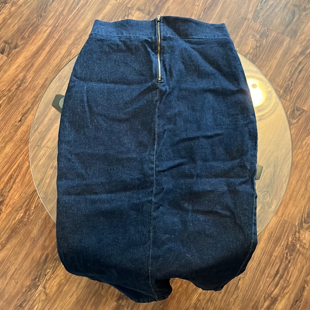 Women’s Denim Skirt